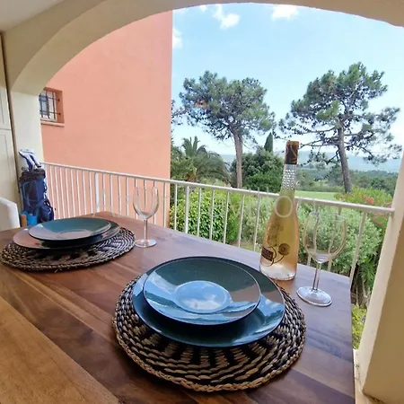 - Domaine Du Golf Appartement