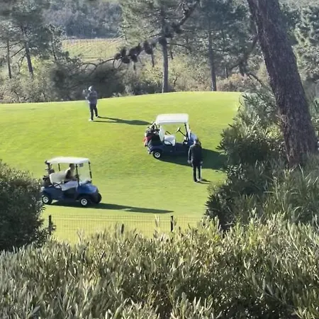 - Domaine Du Golf Appartement Roquebrune-sur Argens