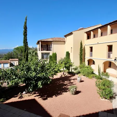 - Domaine Du Golf * Roquebrune-sur-Argens