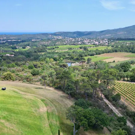 - Domaine Du Golf *