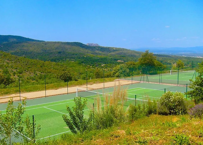 - Domaine Du Golf * Roquebrune-sur-Argens