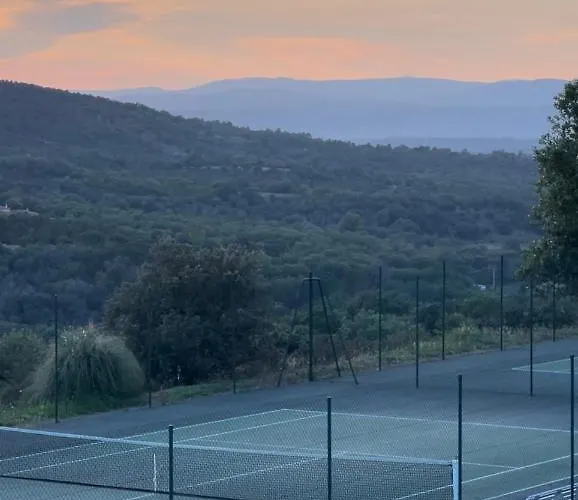 - Domaine Du Golf *